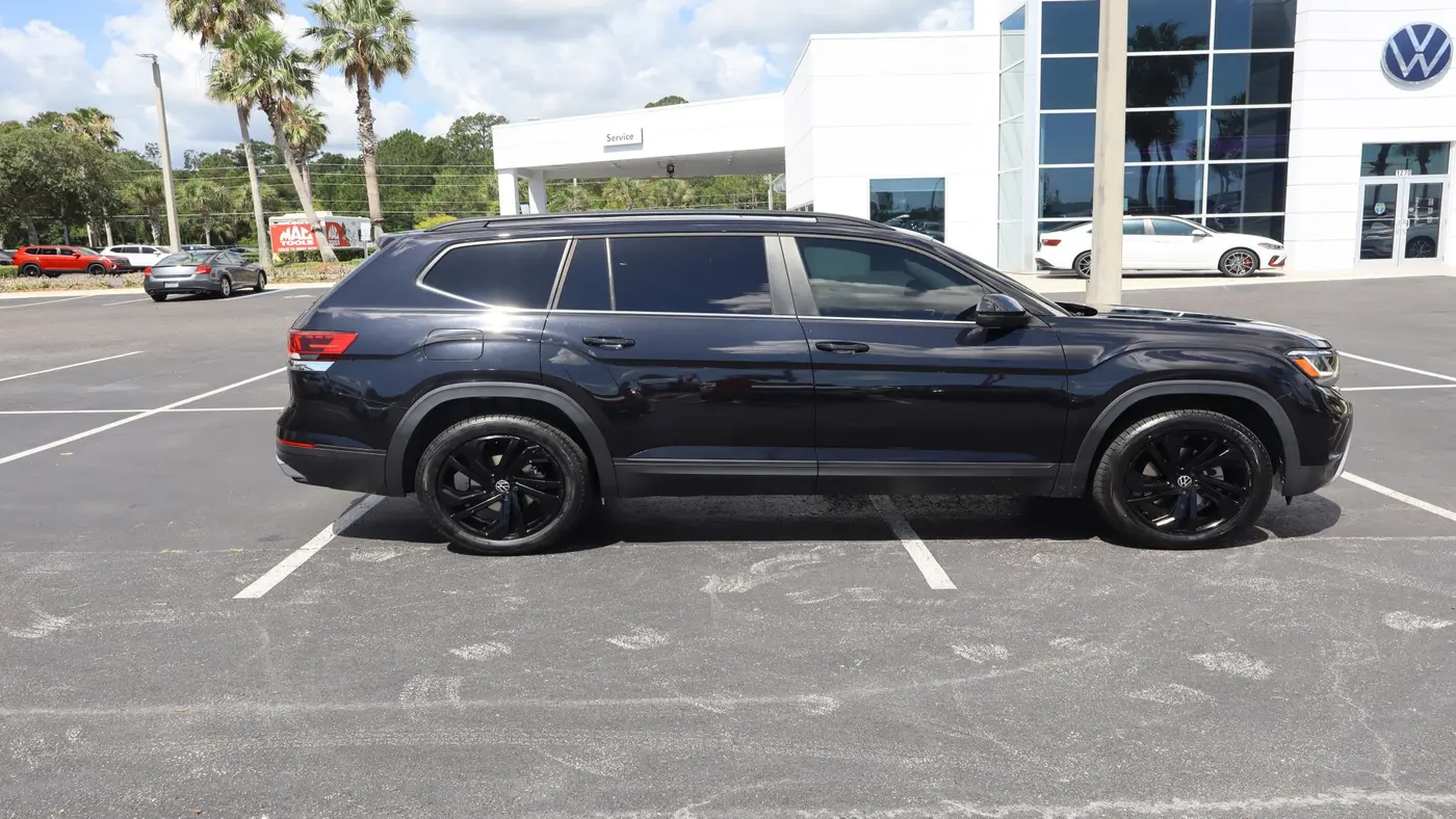 2023 Volkswagen Atlas V6 SE