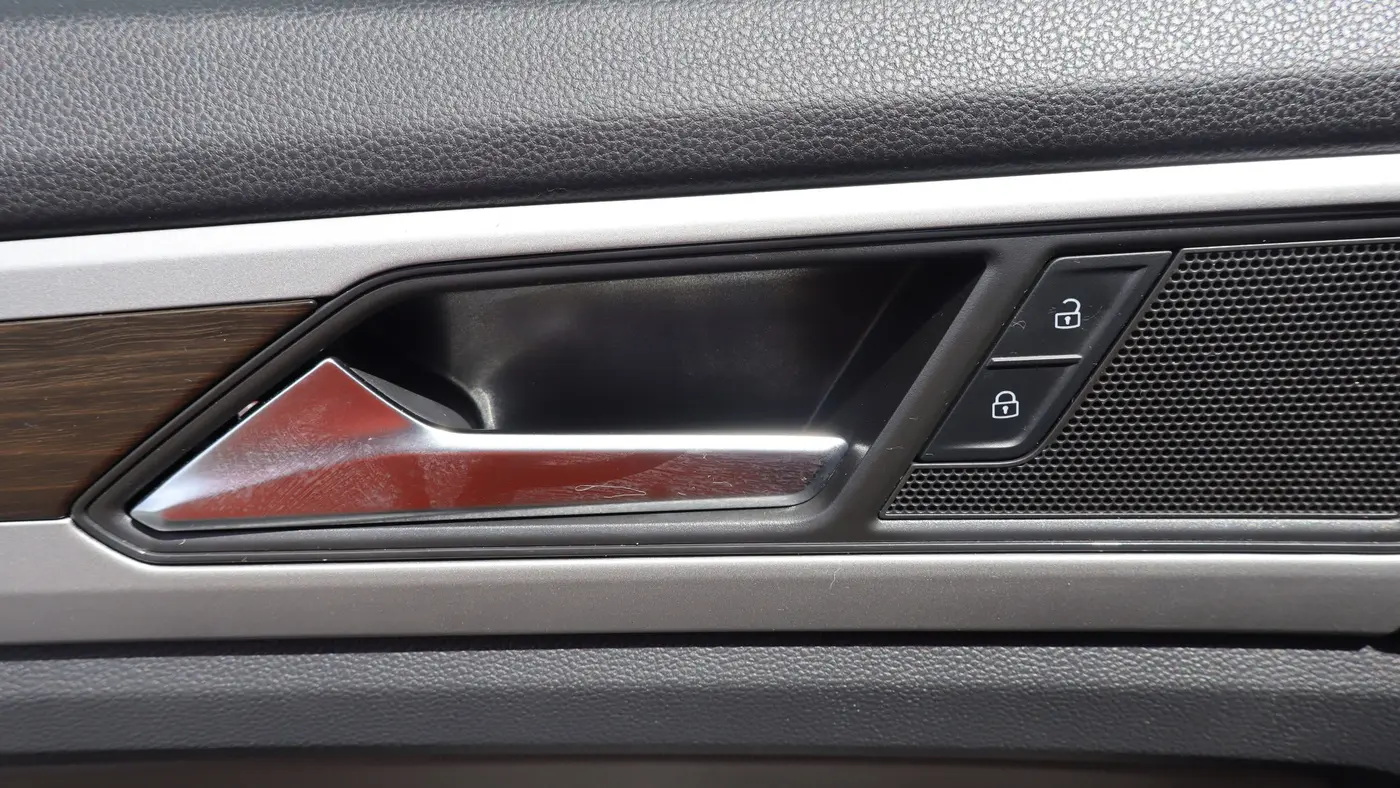 2023 Volkswagen Atlas V6 SE