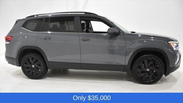 2025 Volkswagen Atlas SE