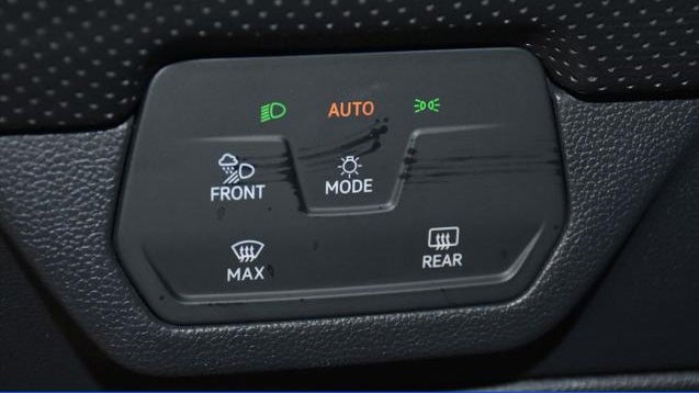 2025 Volkswagen Atlas SE