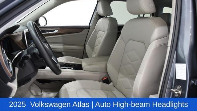 2025 Volkswagen Atlas SE