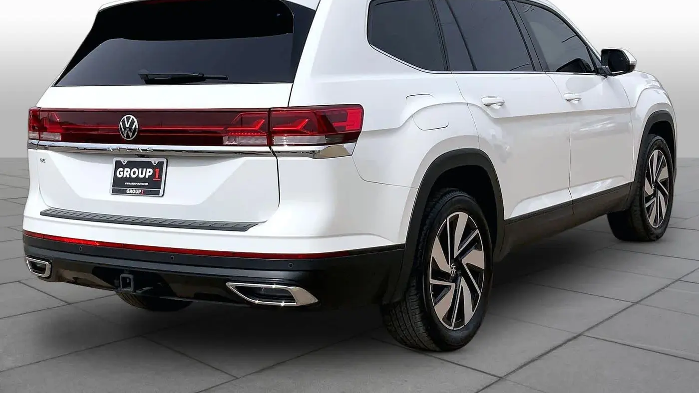 2024 Volkswagen Atlas SE