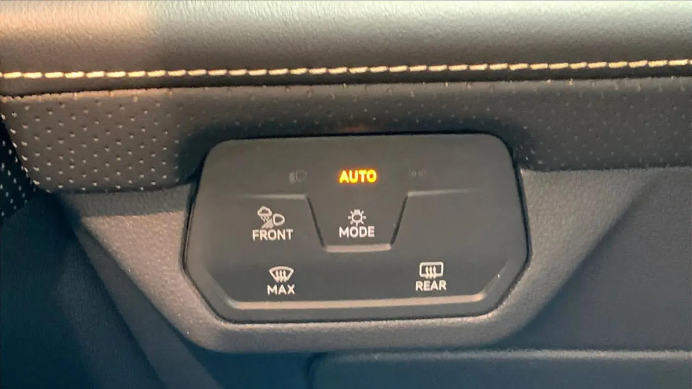 2024 Volkswagen Atlas SE