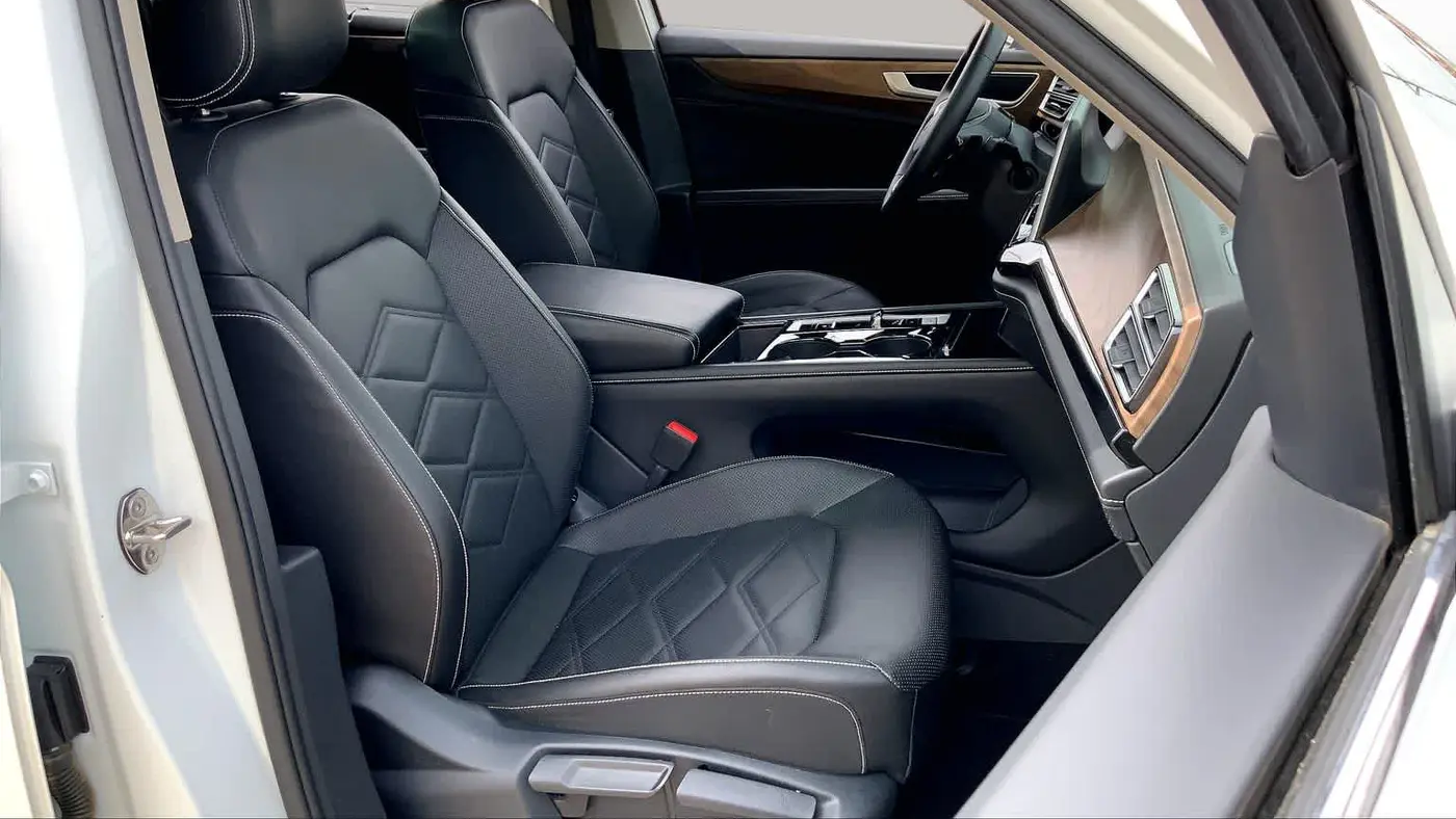 2024 Volkswagen Atlas SE