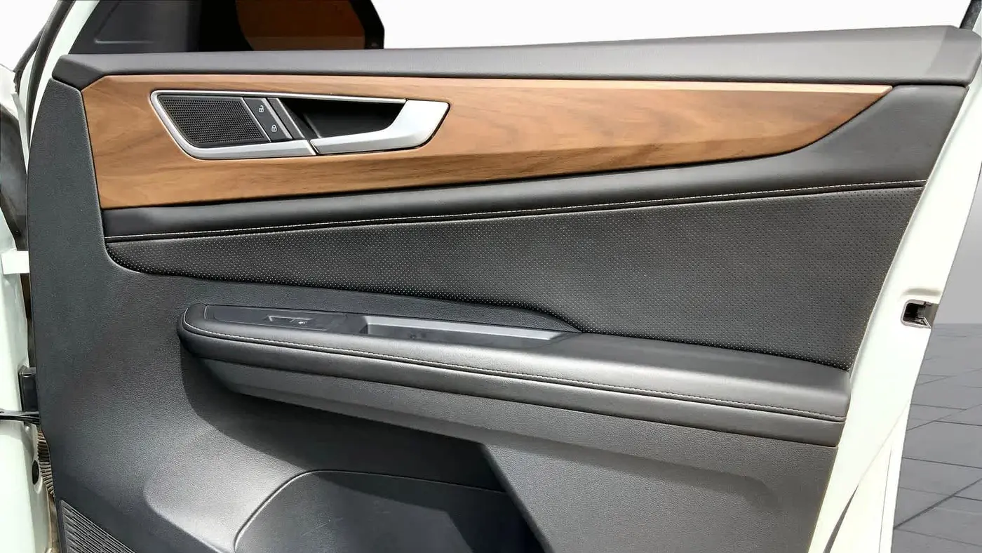 2024 Volkswagen Atlas SE