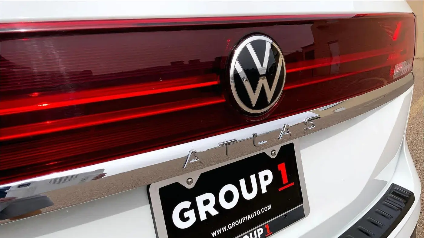 2024 Volkswagen Atlas SE