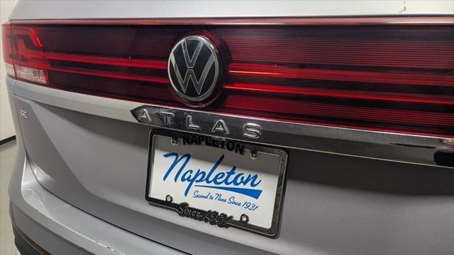 2024 Volkswagen Atlas SE