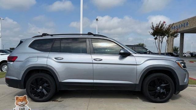 2024 Volkswagen Atlas SE