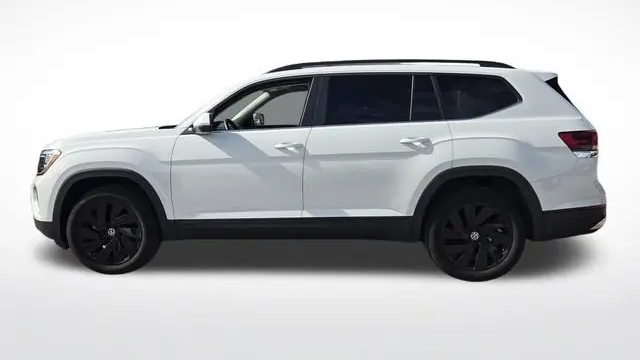 2024 Volkswagen Atlas SE