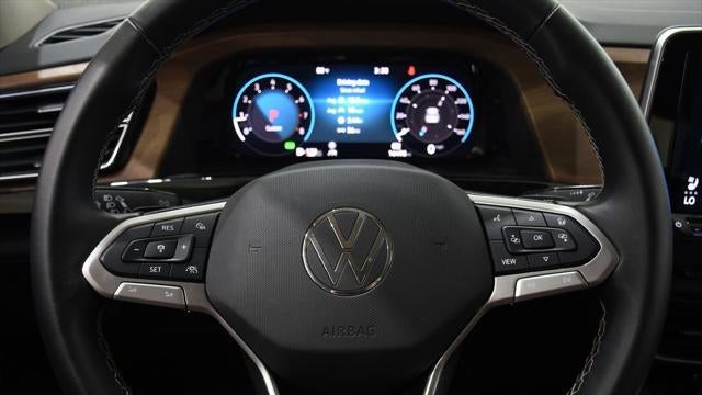2025 Volkswagen Atlas SE