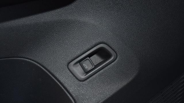 2025 Volkswagen Atlas SE