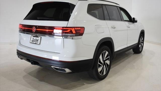 2025 Volkswagen Atlas SE