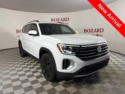 Photo of a 2024 Volkswagen Atlas SE 4DR SUV W/Technology for sale