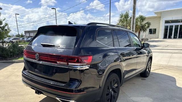 2025 Volkswagen Atlas SE