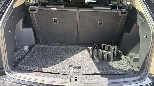 2025 Volkswagen Atlas SE