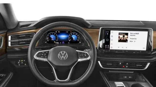 2025 Volkswagen Atlas SE