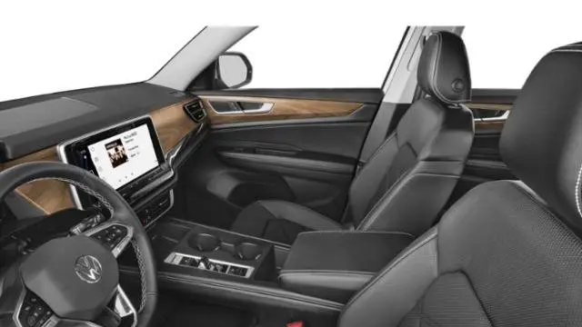 2025 Volkswagen Atlas SE