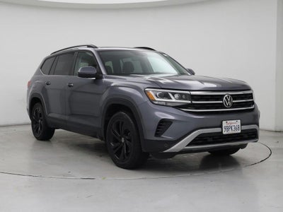 Photo of a 2022 Volkswagen Atlas V6 SE 4DR SUV W/Technology for sale