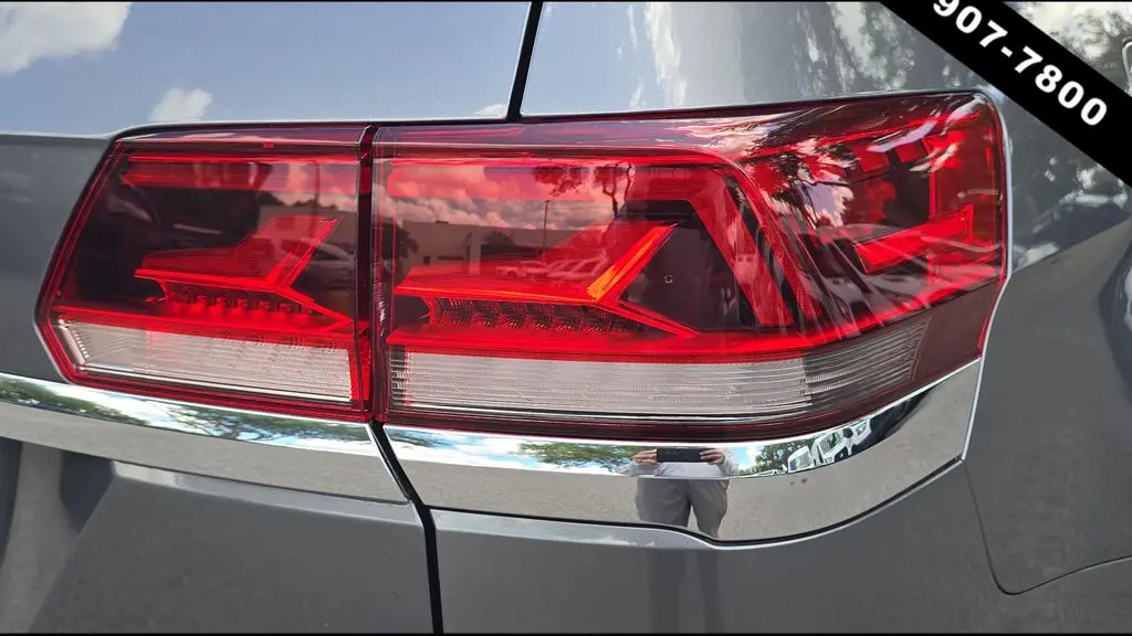 2023 Volkswagen Atlas V6 SE