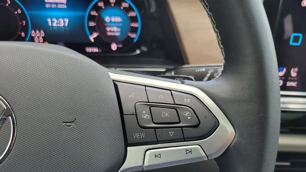 2024 Volkswagen Atlas SE