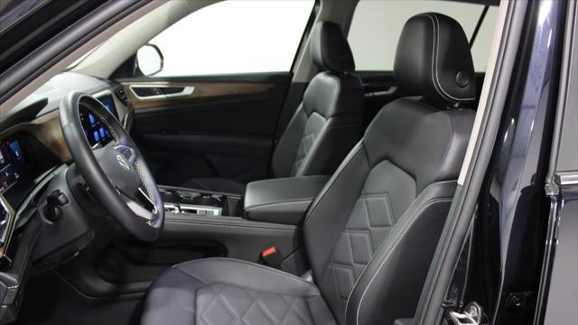 2024 Volkswagen Atlas SE