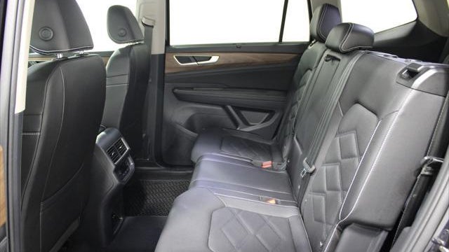 2024 Volkswagen Atlas SE