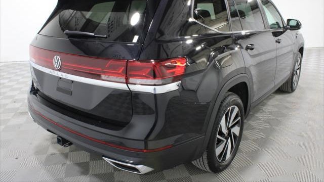 2024 Volkswagen Atlas SE