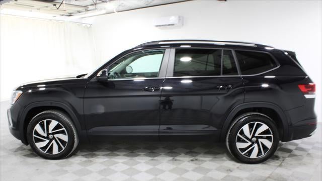 2024 Volkswagen Atlas SE