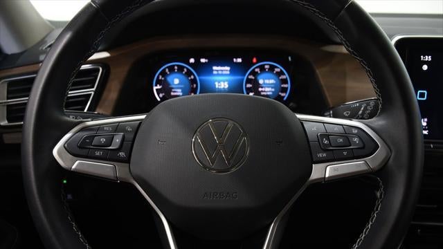 2025 Volkswagen Atlas SE
