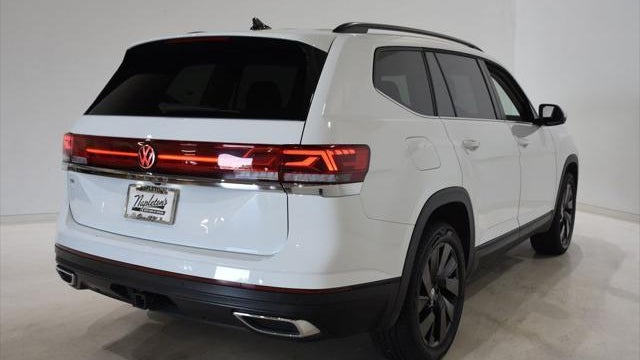2025 Volkswagen Atlas SE