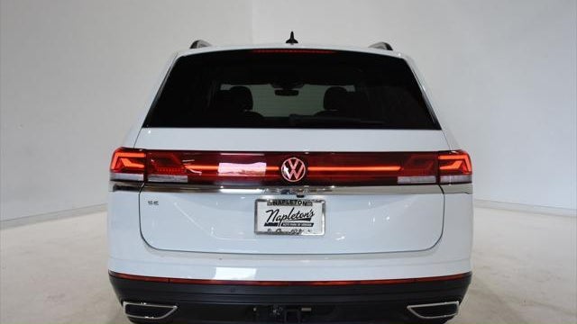 2025 Volkswagen Atlas SE