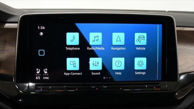 2025 Volkswagen Atlas SE
