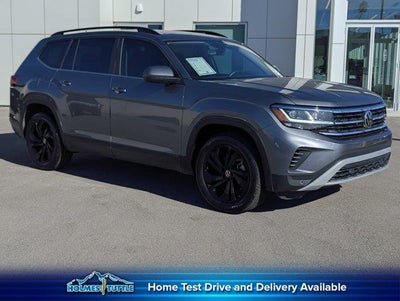 Photo of a 2022 Volkswagen Atlas V6 SE 4DR SUV W/Technology for sale