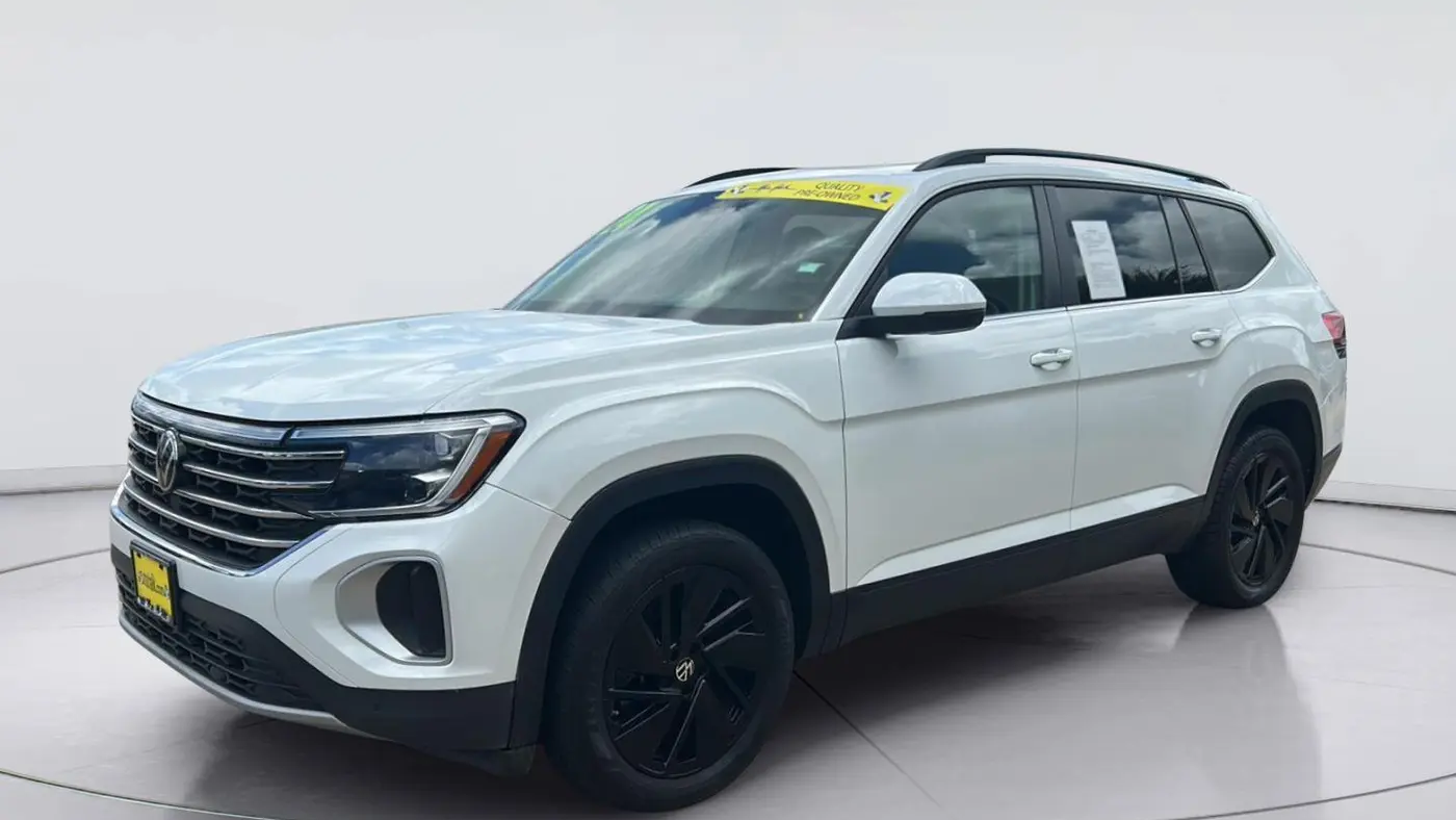 2024 Volkswagen Atlas SE