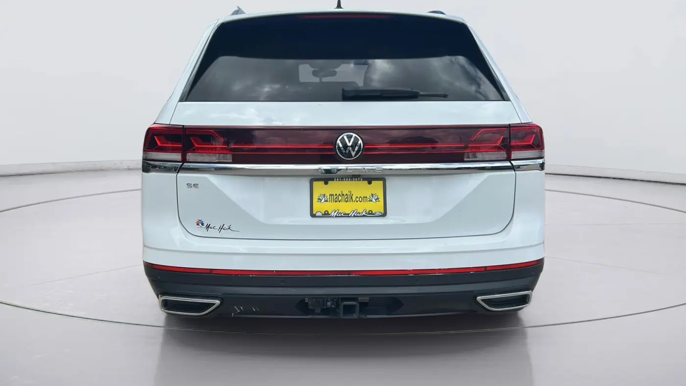 2024 Volkswagen Atlas SE