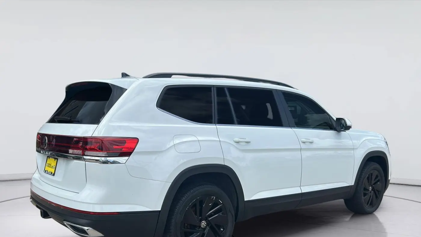 2024 Volkswagen Atlas SE