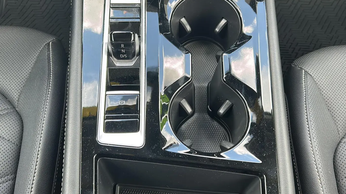 2024 Volkswagen Atlas SE
