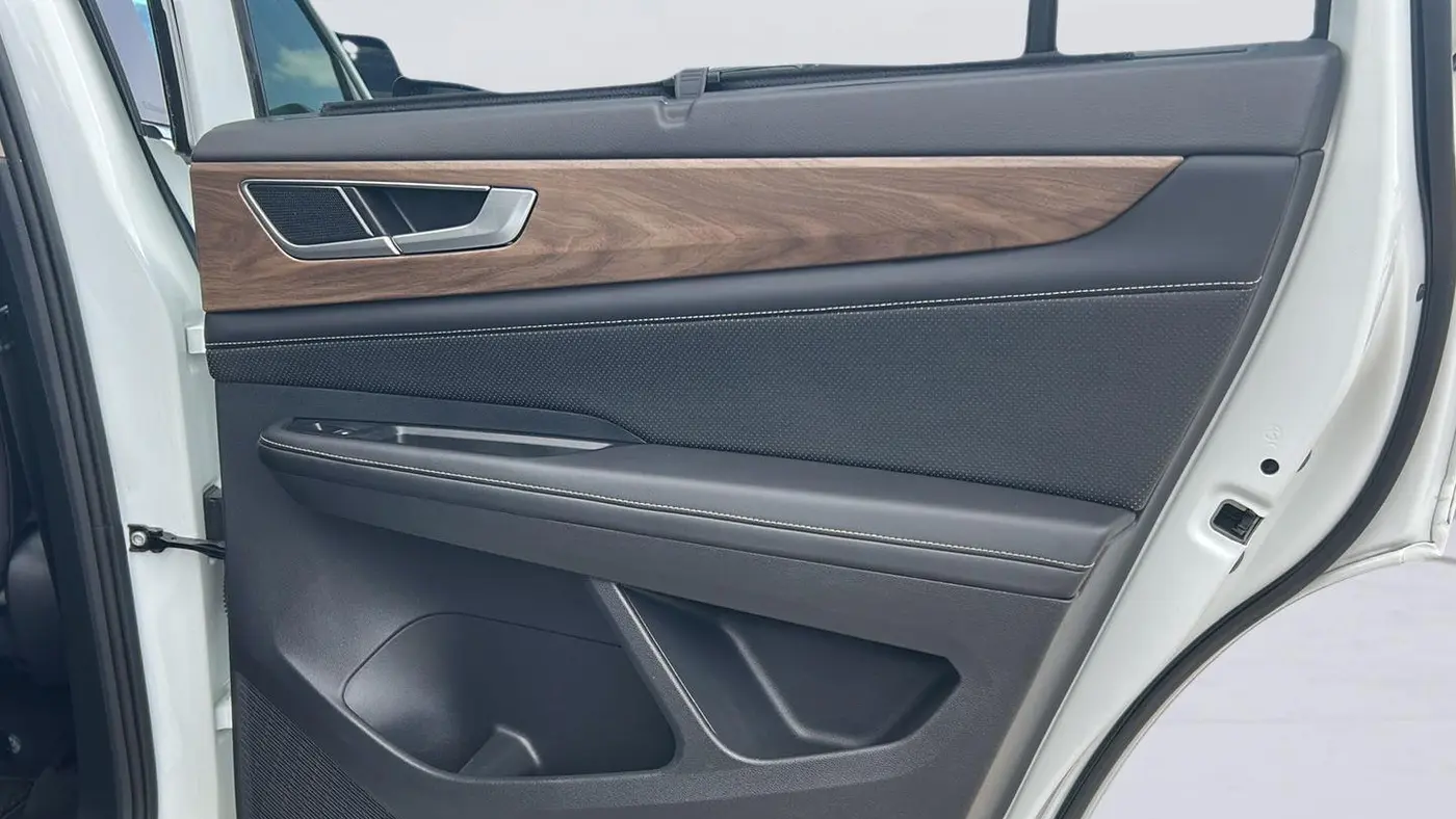 2024 Volkswagen Atlas SE