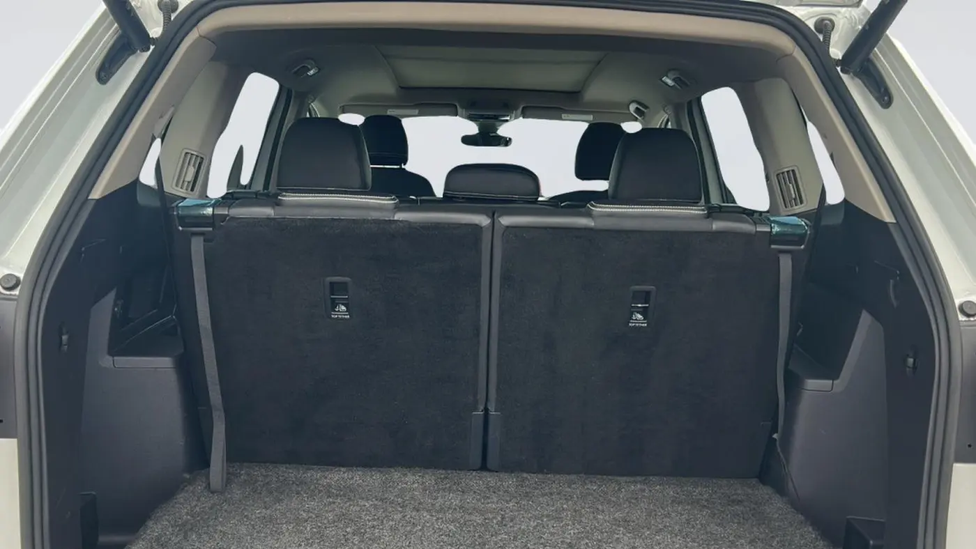 2024 Volkswagen Atlas SE