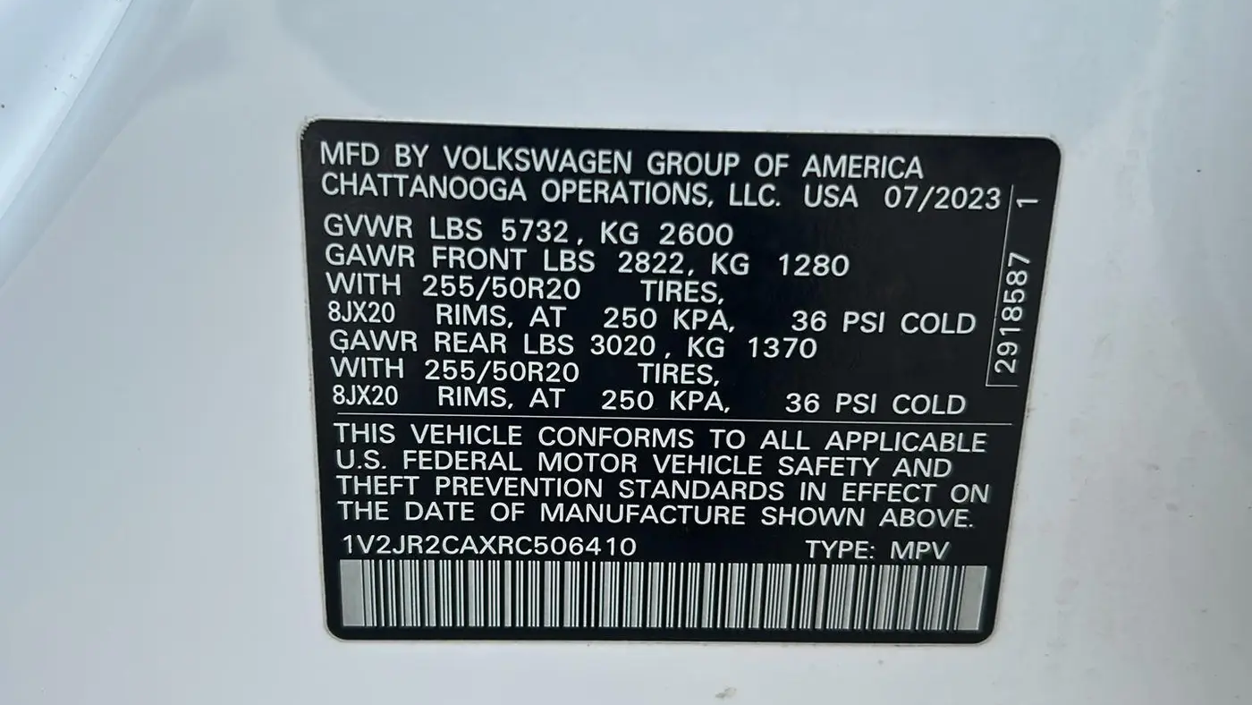2024 Volkswagen Atlas SE