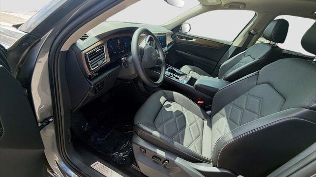 2024 Volkswagen Atlas SE