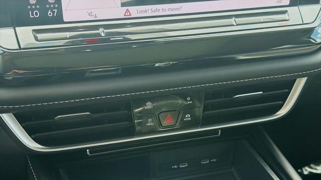 2024 Volkswagen Atlas SE
