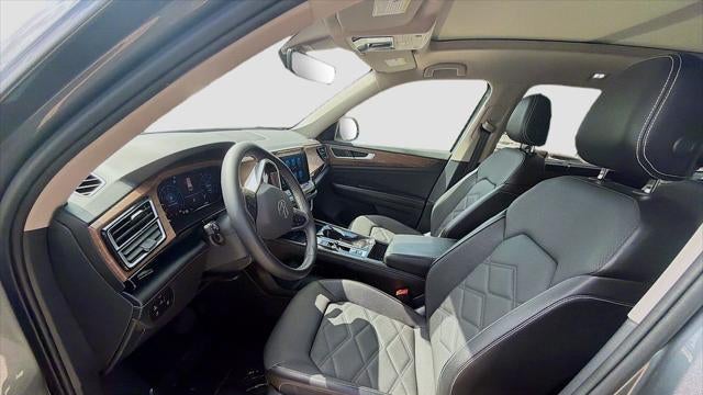 2024 Volkswagen Atlas SE