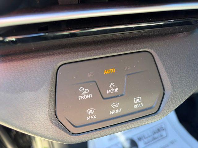2025 Volkswagen Id.4 - $38,050