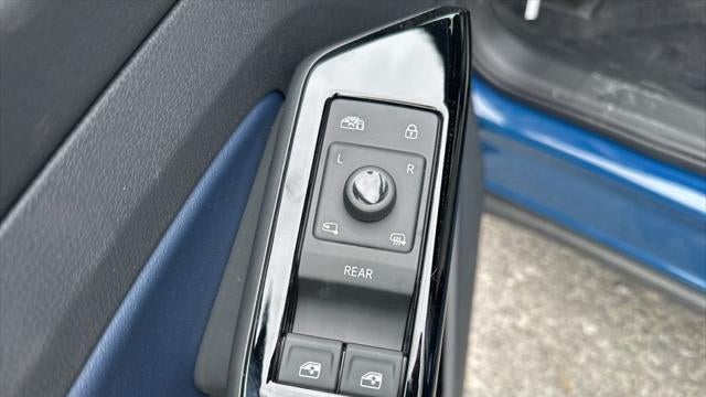 2026 Volkswagen ID 4  Pro S Plus