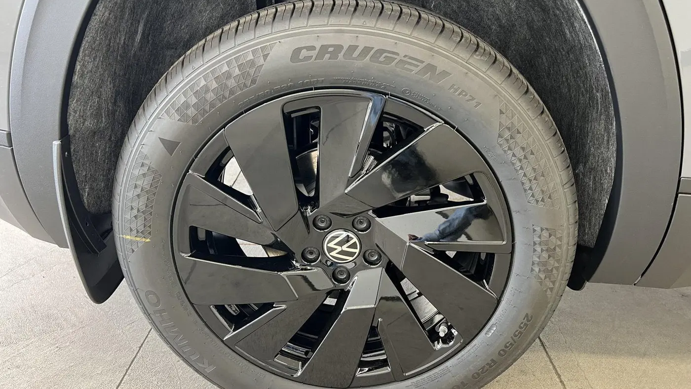 2026 Volkswagen Atlas Cross Sport SE 4Motion