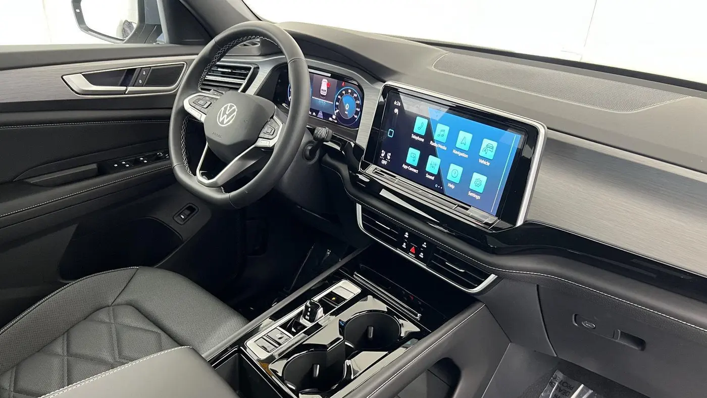 2026 Volkswagen Atlas Cross Sport SE 4Motion