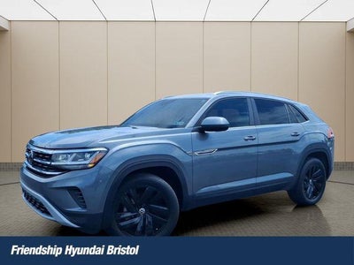 Photo of a 2023 Volkswagen Atlas Cross Sport AWD SE 4motion 4DR SUV W/Technology for sale