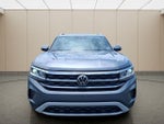 2023 Atlas Cross Sport Thumbnail 3
