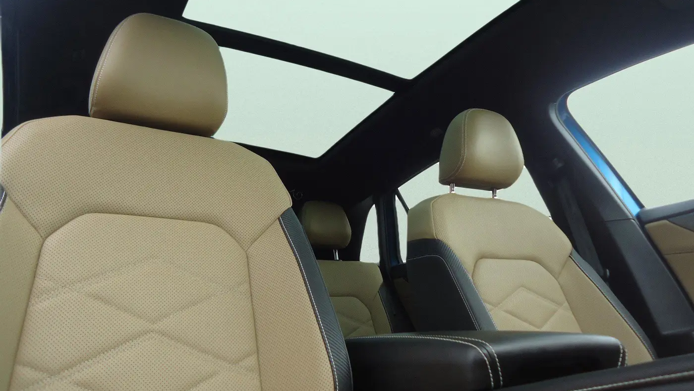 2024 Volkswagen Atlas Cross Sport SE 4Motion